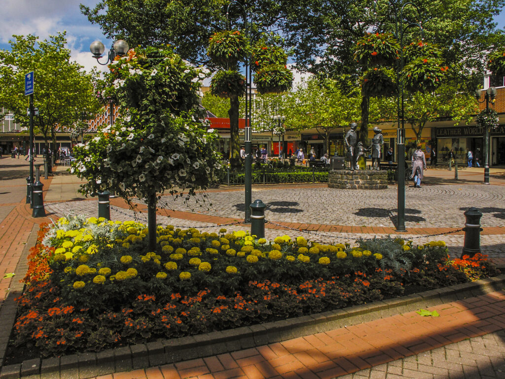 Properties for Sale in Solihull Ruxton Properties